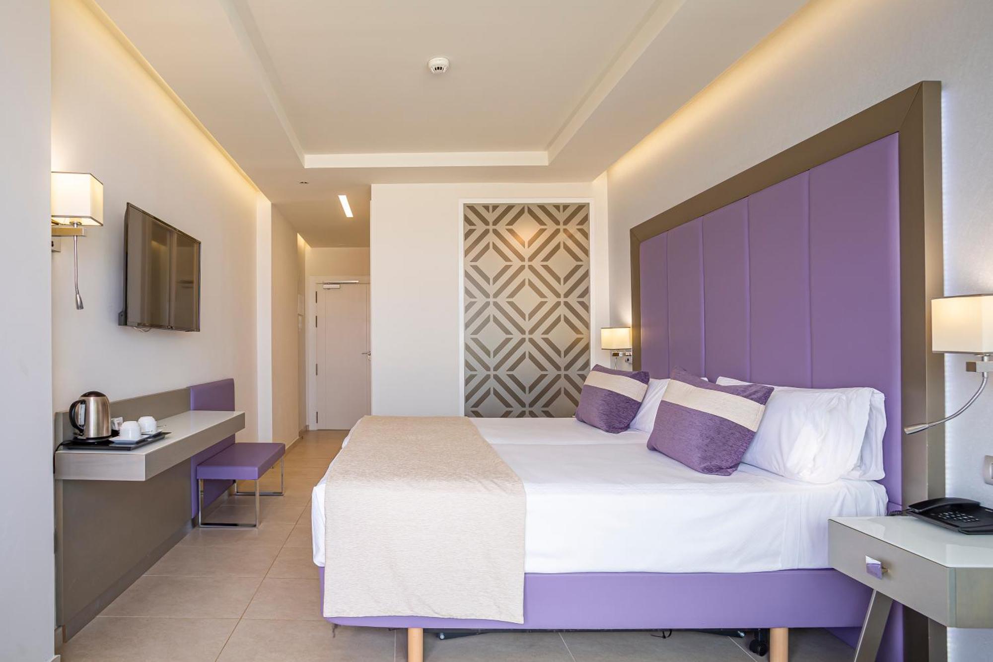 Hotel Torre Del Mar - Ibiza Плая ден Боса Стая снимка