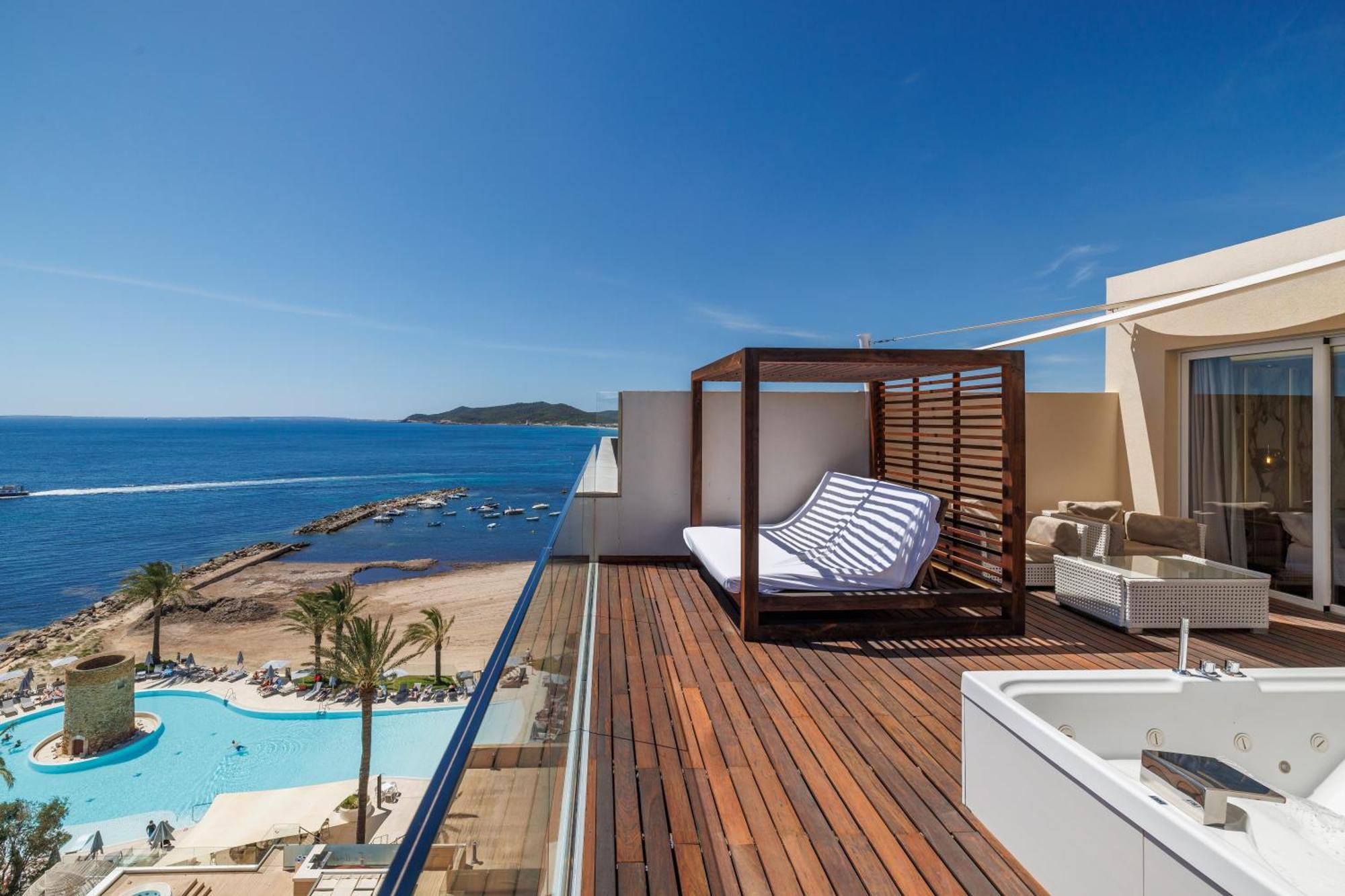 Hotel Torre Del Mar - Ibiza Плая ден Боса Екстериор снимка