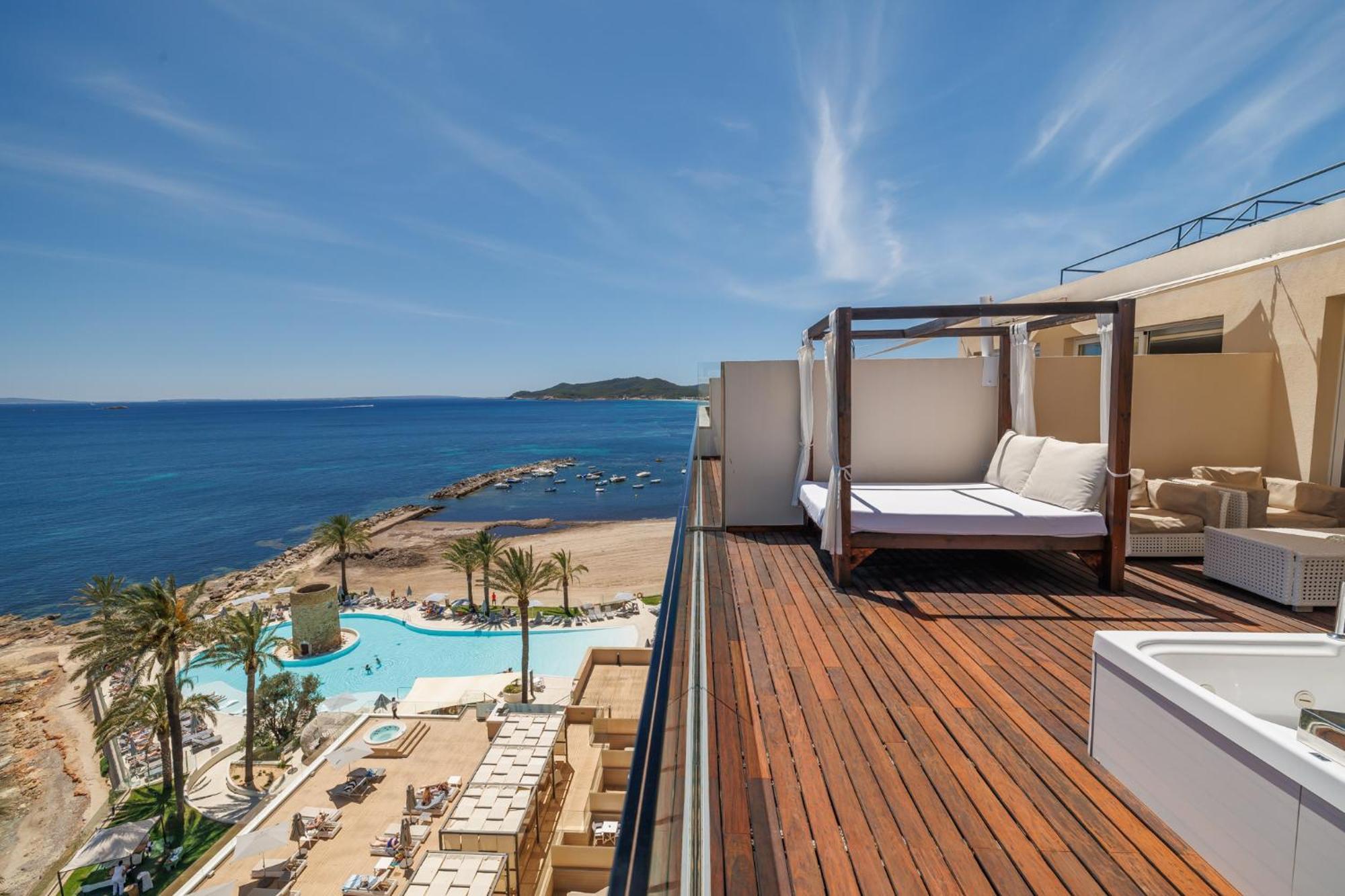 Hotel Torre Del Mar - Ibiza Плая ден Боса Екстериор снимка