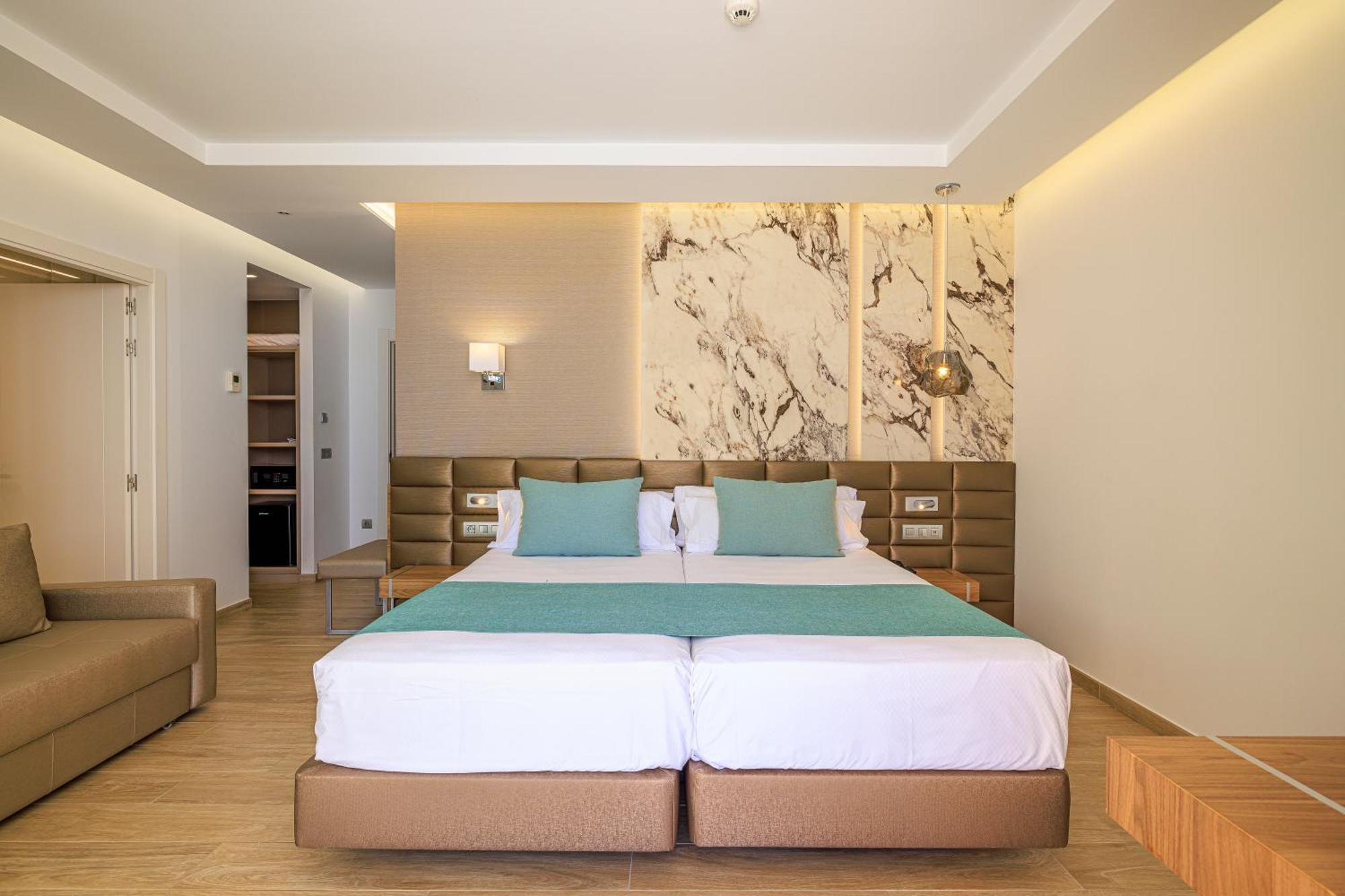 Hotel Torre Del Mar - Ibiza Плая ден Боса Екстериор снимка