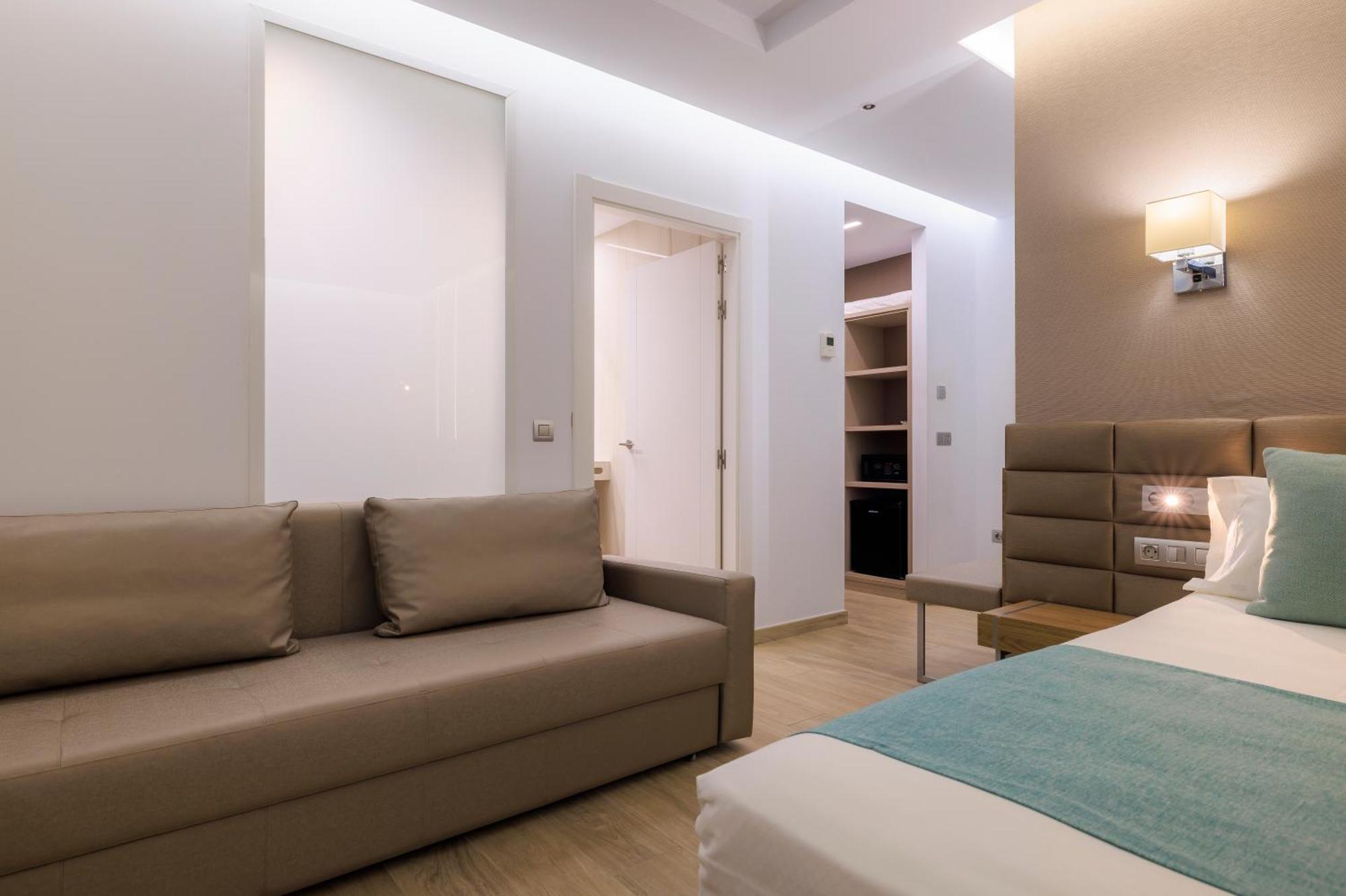 Hotel Torre Del Mar - Ibiza Плая ден Боса Екстериор снимка