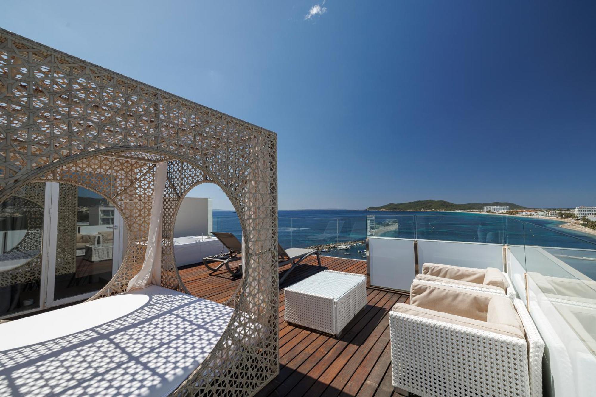 Hotel Torre Del Mar - Ibiza Плая ден Боса Екстериор снимка